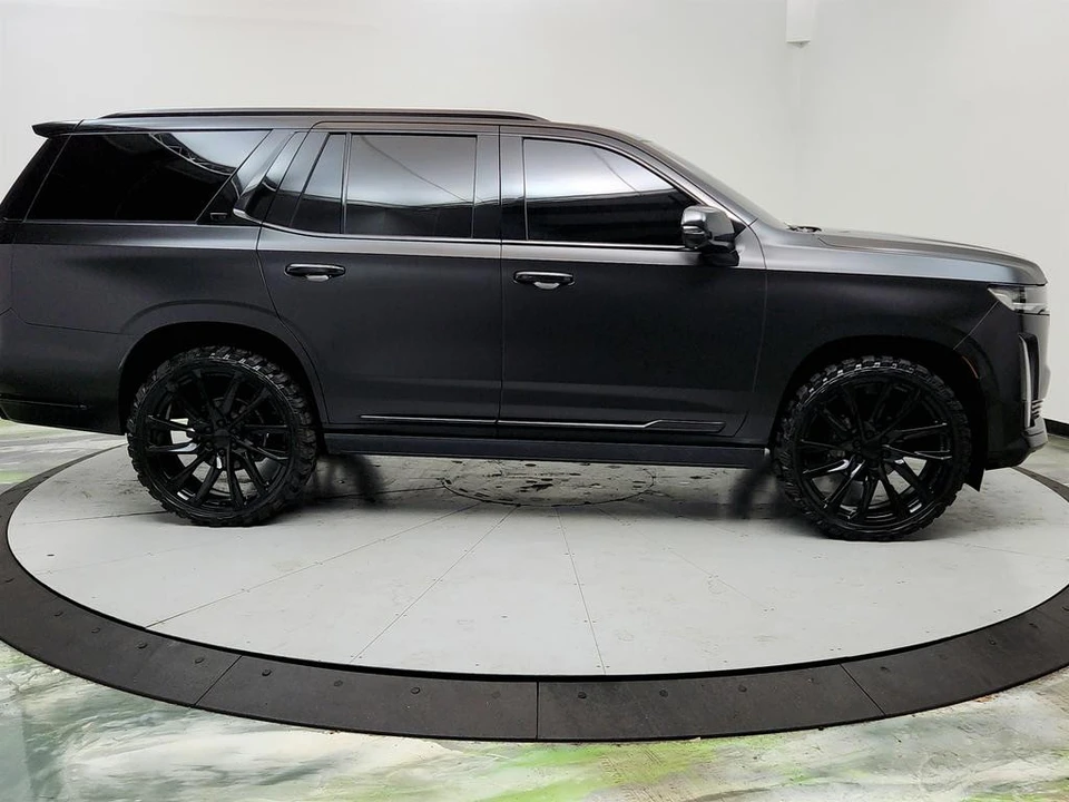 2021 Cadillac Escalade 5th Gen - Image 4 of 12