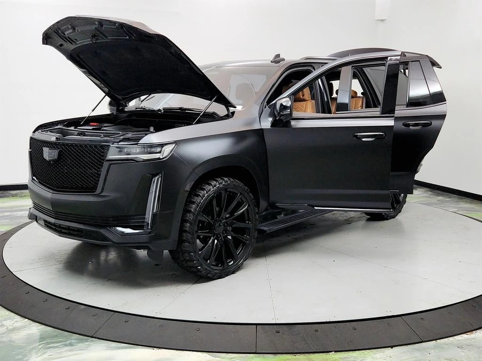 2021 Cadillac Escalade 5th Gen - Image 9 of 12