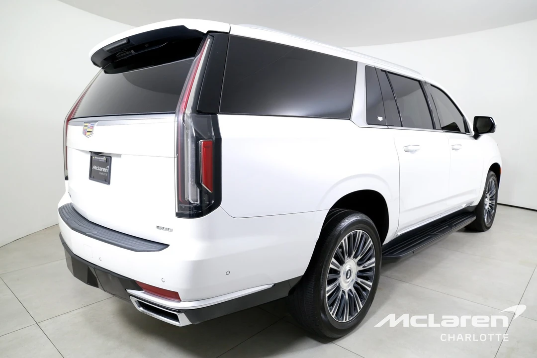 2021 Cadillac Escalade 5th Gen - Image 8 of 12