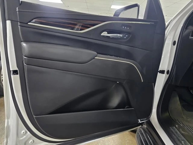 2021 Cadillac Escalade 5th Gen - Image 10 of 12