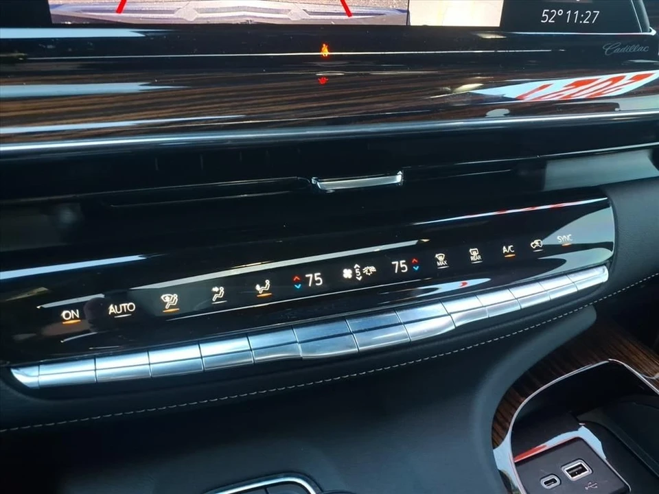 2021 Cadillac Escalade 5th Gen - Image 11 of 21