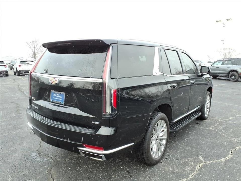 2021 Cadillac Escalade 5th Gen - Image 7 of 21
