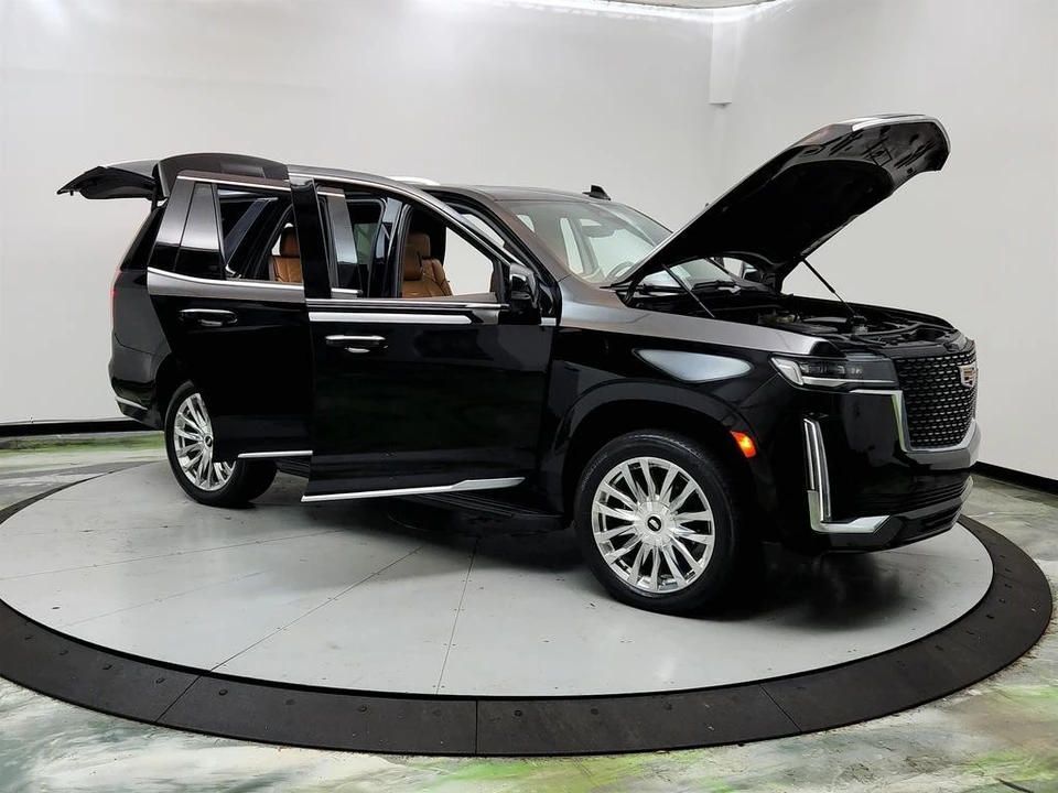 2021 Cadillac Escalade 5th Gen - Image 10 of 12