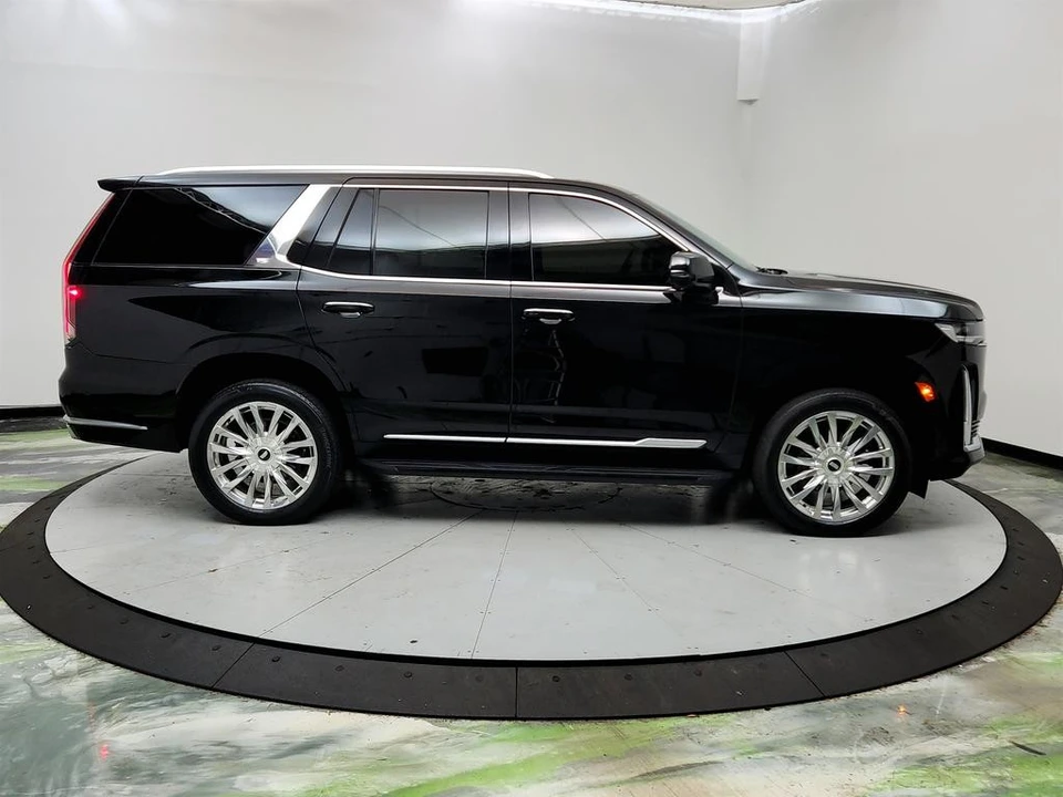2021 Cadillac Escalade 5th Gen - Image 4 of 12