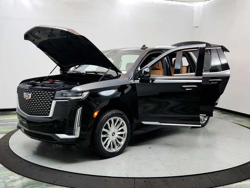 2021 Cadillac Escalade 5th Gen - Image 9 of 12