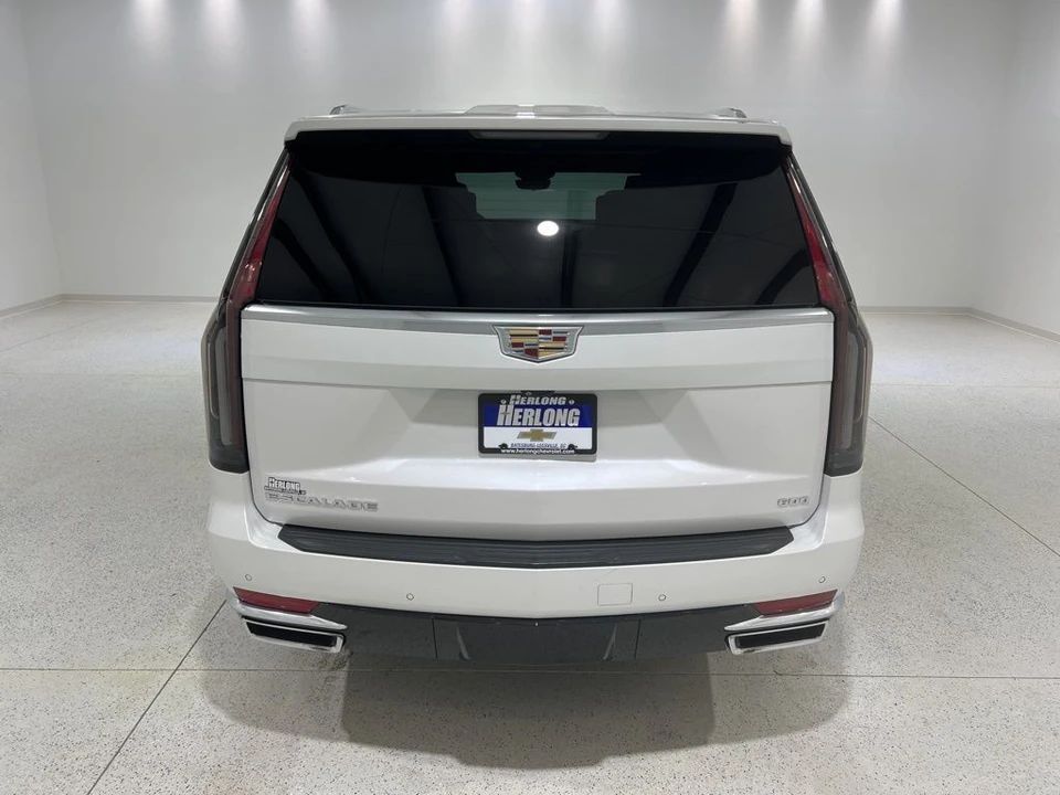 2021 Cadillac Escalade 5th Gen - Image 4 of 21