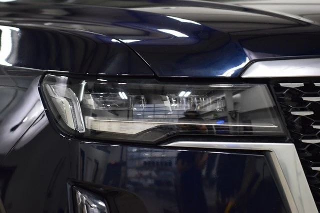 2021 Cadillac Escalade 5th Gen - Image 12 of 12
