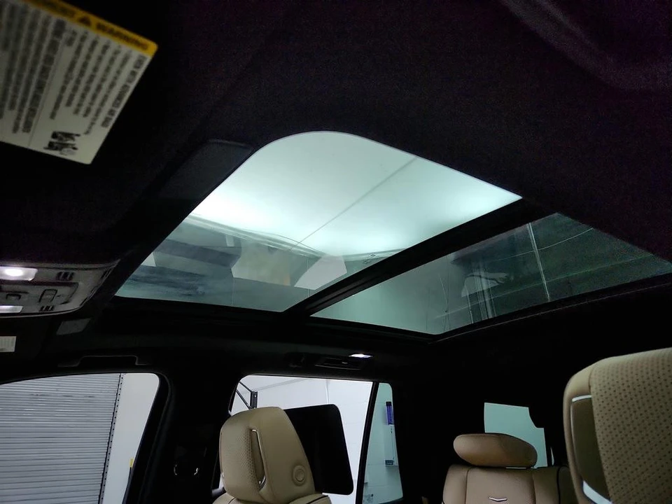 2021 Cadillac Escalade 5th Gen - Image 15 of 21