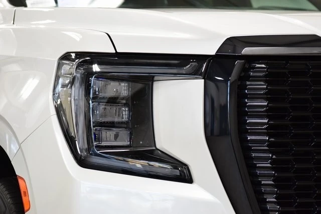 2021 Cadillac Escalade 5th Gen - Image 12 of 12