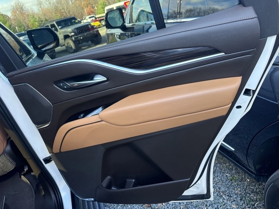 2021 Cadillac Escalade 5th Gen - Image 7 of 21