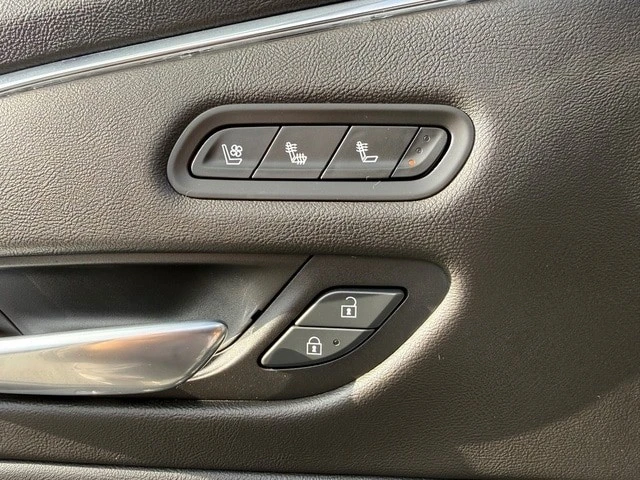 2021 Cadillac Escalade 5th Gen - Image 12 of 12