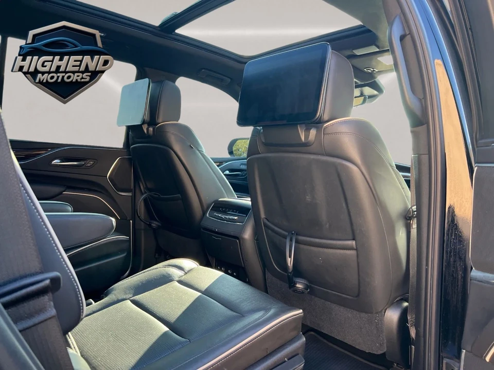 2021 Cadillac Escalade 5th Gen - Image 19 of 21