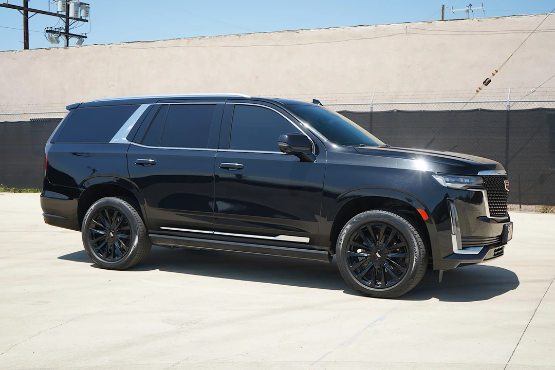 2021 Cadillac Escalade 5th Gen - Image 2 of 31