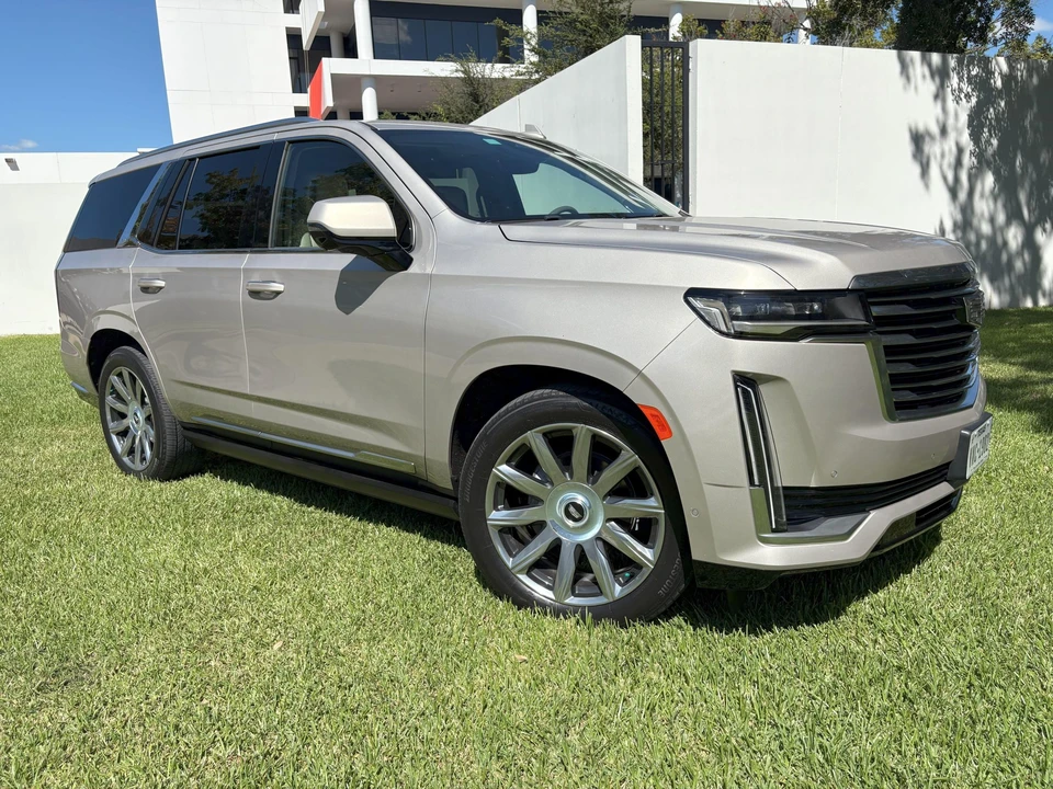 2021 Cadillac Escalade 5th Gen - Image 7 of 31