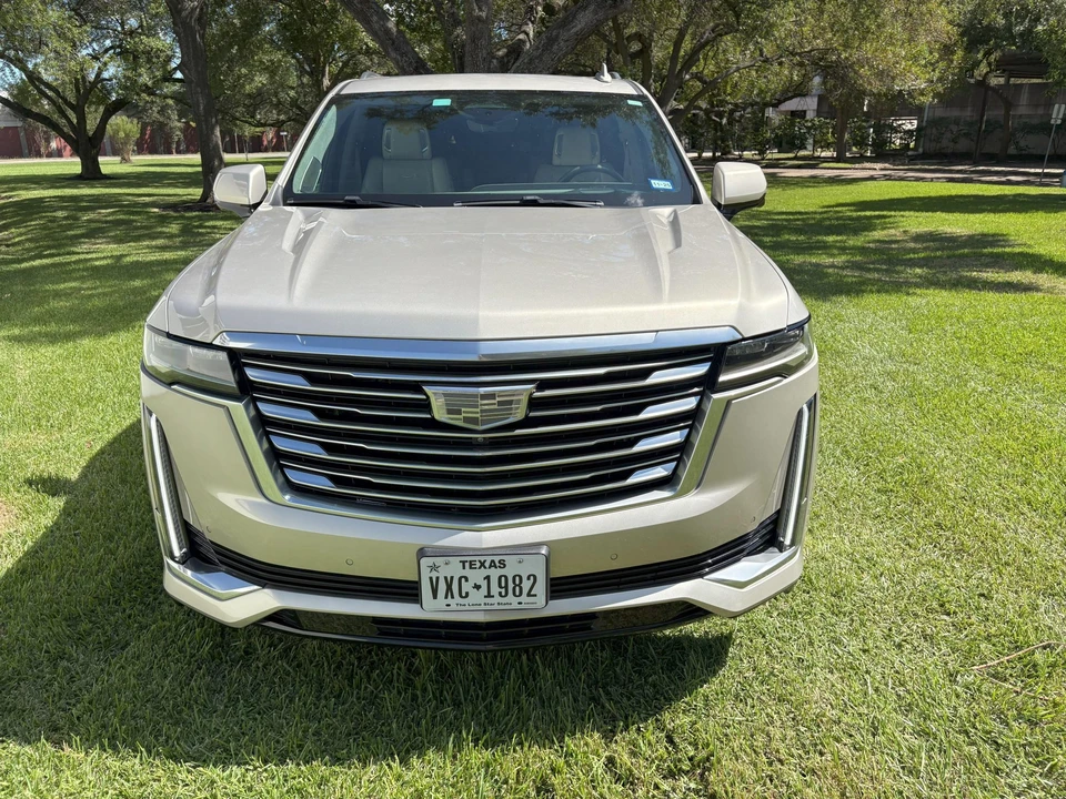 2021 Cadillac Escalade 5th Gen - Image 3 of 31