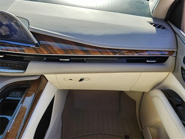 2021 Cadillac Escalade 5th Gen - Image 20 of 21