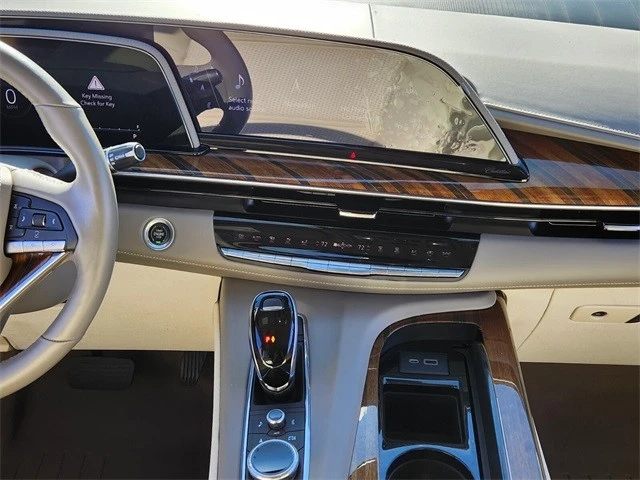 2021 Cadillac Escalade 5th Gen - Image 17 of 21