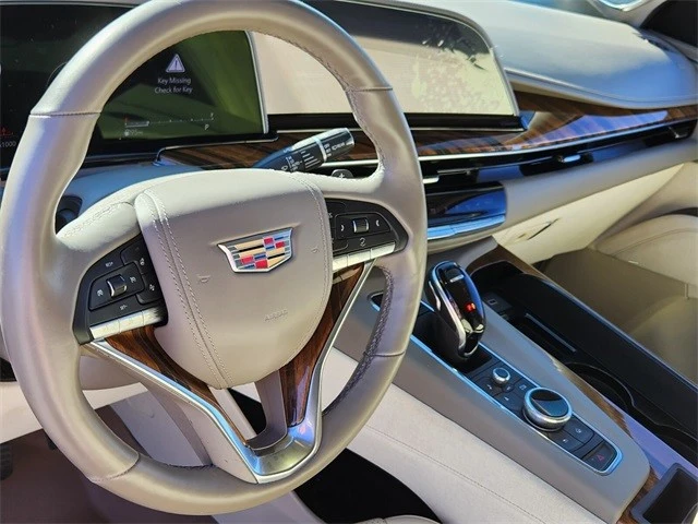 2021 Cadillac Escalade 5th Gen - Image 15 of 21