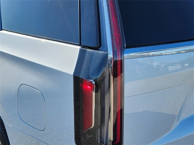 2021 Cadillac Escalade 5th Gen - Image 11 of 21