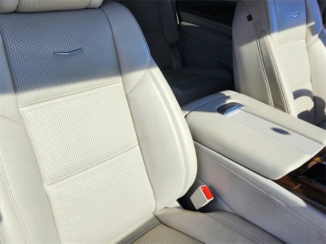 2021 Cadillac Escalade 5th Gen - Image 18 of 21