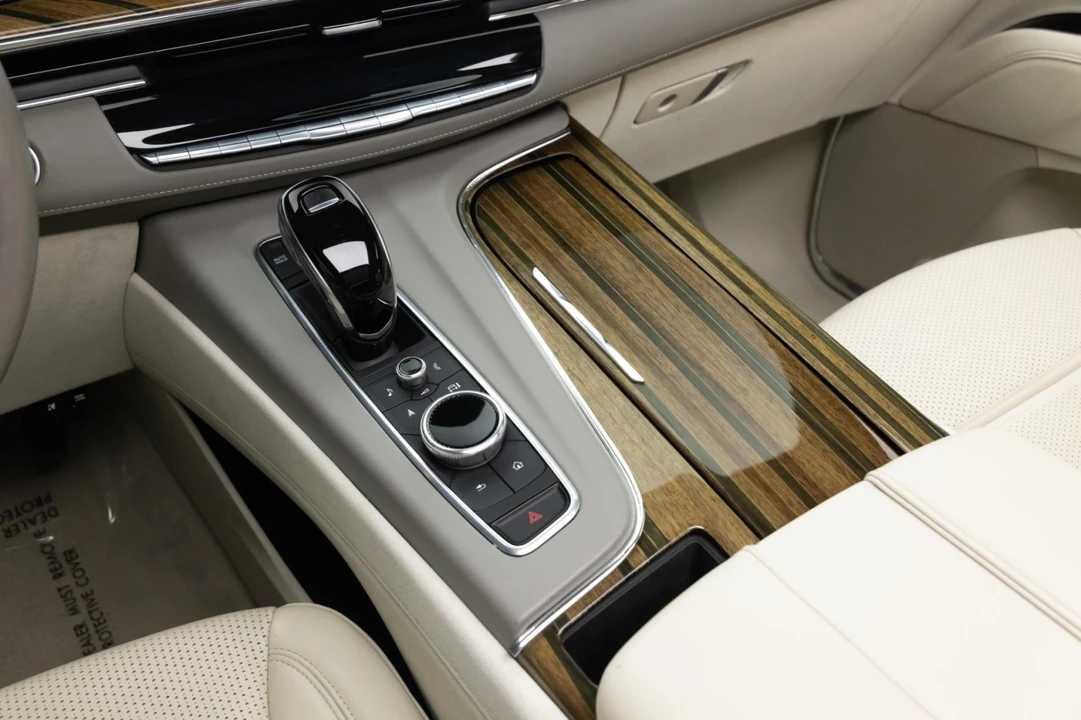 2021 Cadillac Escalade 5th Gen - Image 16 of 21