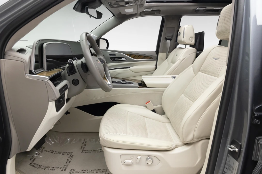 2021 Cadillac Escalade 5th Gen - Image 12 of 21