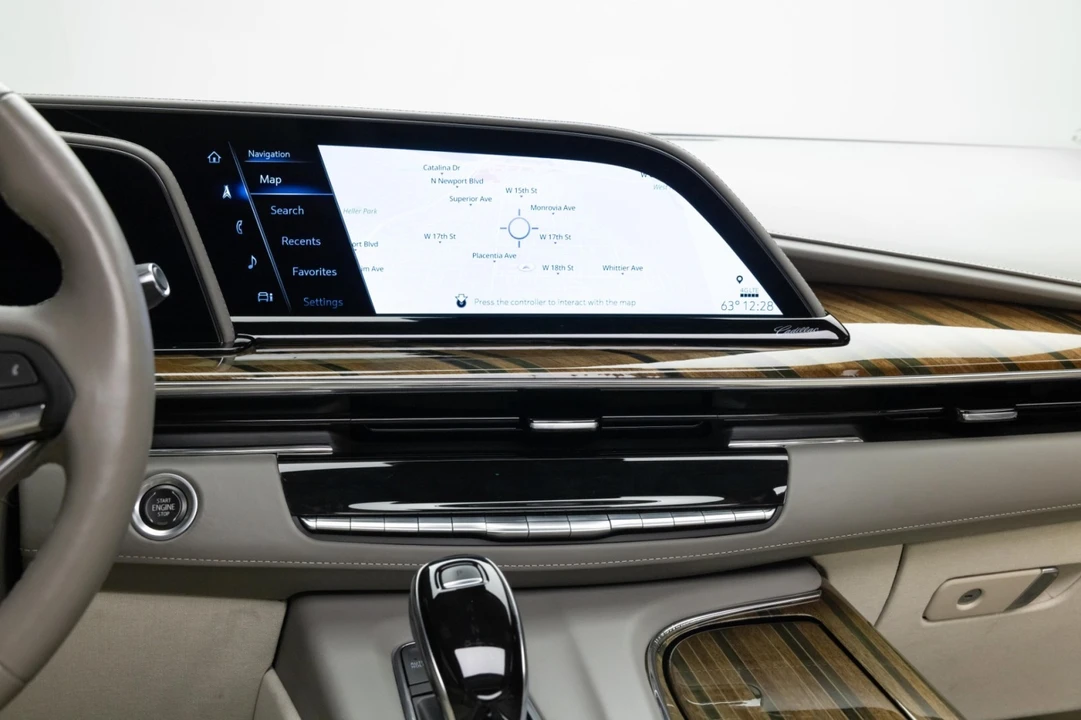 2021 Cadillac Escalade 5th Gen - Image 18 of 21