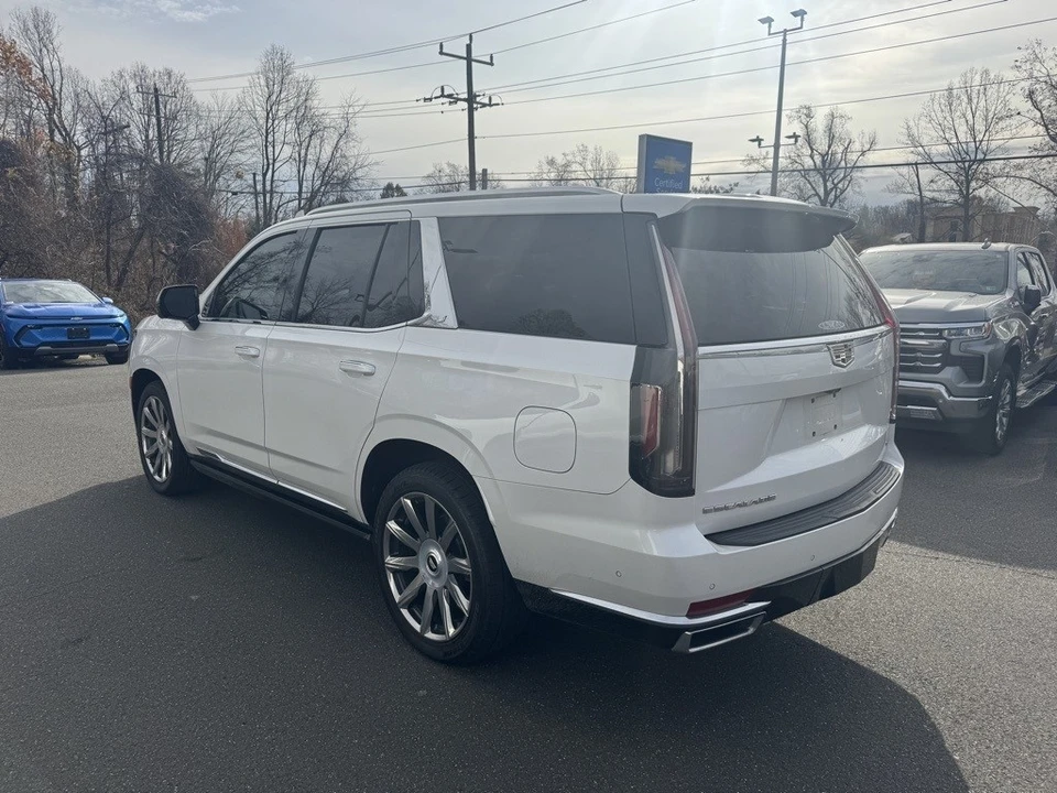 2021 Cadillac Escalade 5th Gen - Image 11 of 12