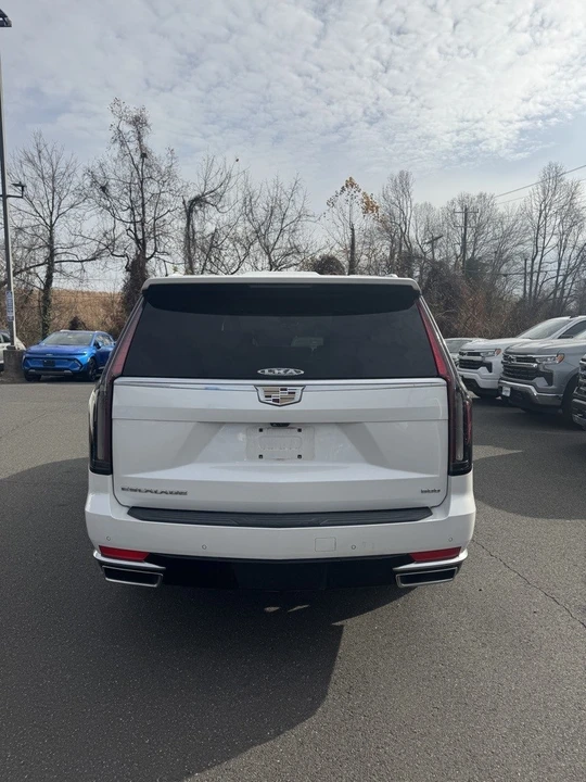 2021 Cadillac Escalade 5th Gen - Image 7 of 12