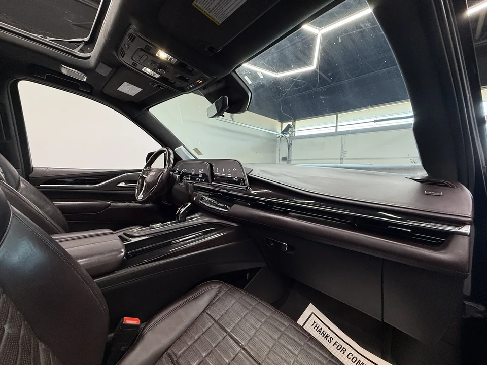 2021 Cadillac Escalade 5th Gen - Image 20 of 21