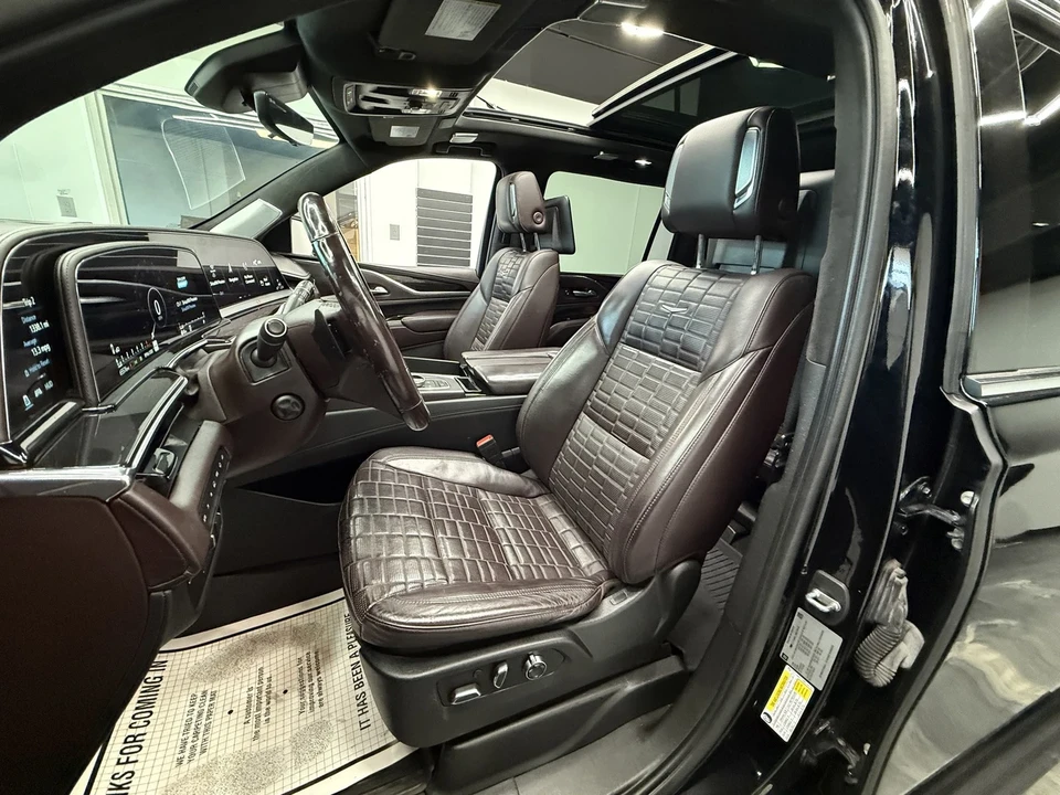 2021 Cadillac Escalade 5th Gen - Image 12 of 21