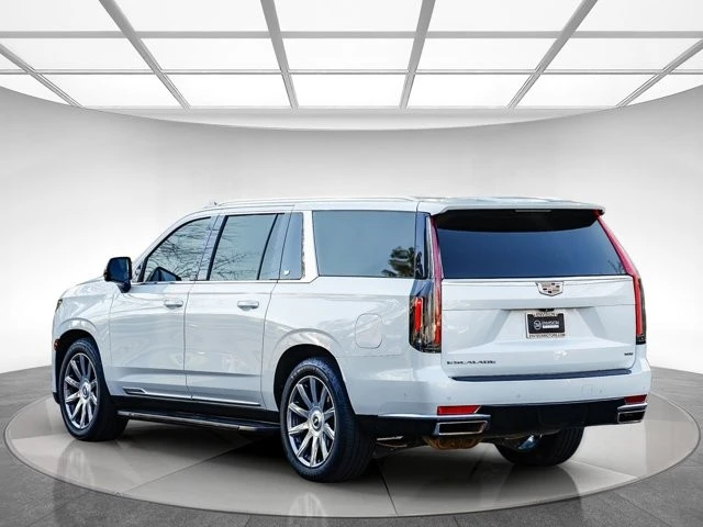 2021 Cadillac Escalade 5th Gen - Image 2 of 12