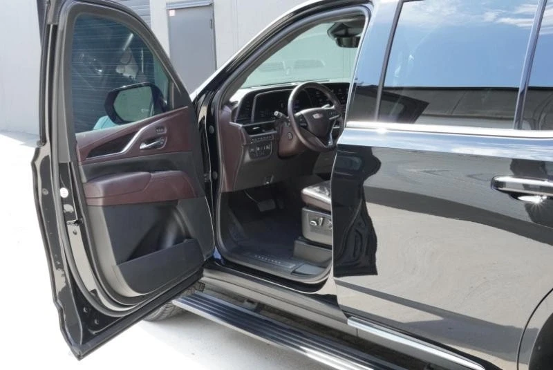 2021 Cadillac Escalade 5th Gen - Image 12 of 21