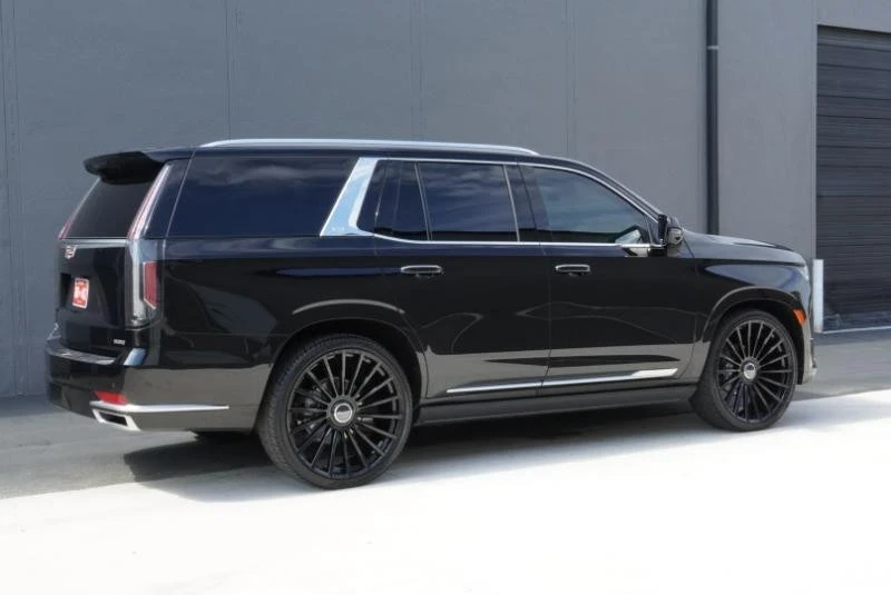 2021 Cadillac Escalade 5th Gen - Image 16 of 21
