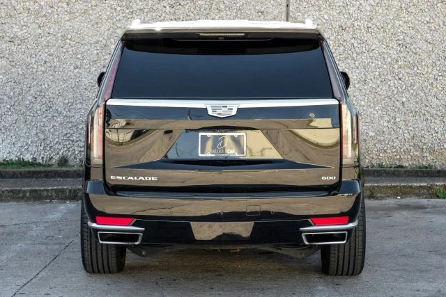 2021 Cadillac Escalade 5th Gen - Image 12 of 21