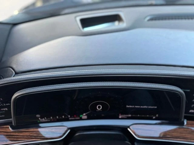2021 Cadillac Escalade 5th Gen - Image 13 of 21