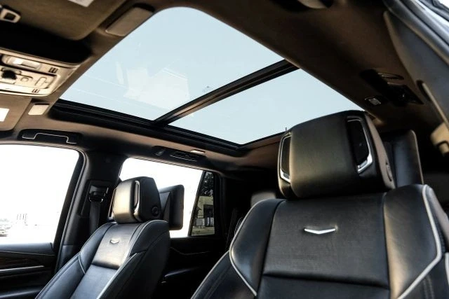 2021 Cadillac Escalade 5th Gen - Image 5 of 21