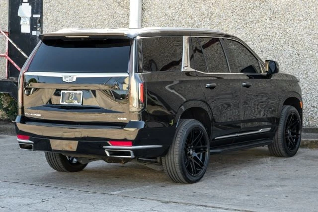 2021 Cadillac Escalade 5th Gen - Image 11 of 21