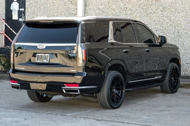 2021 Cadillac Escalade 5th Gen - Image 11 of 21