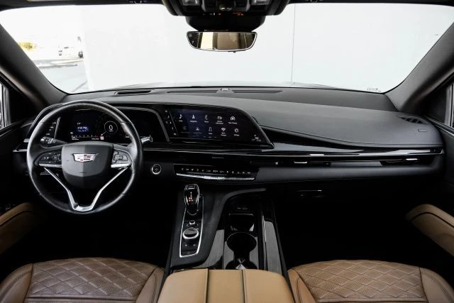 2021 Cadillac Escalade 5th Gen - Image 17 of 21
