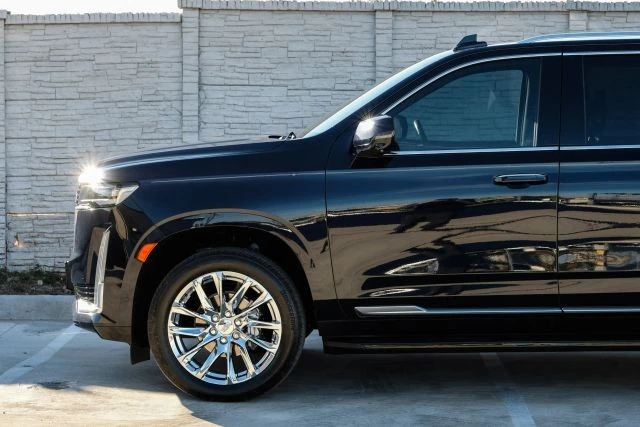 2021 Cadillac Escalade 5th Gen - Image 14 of 21
