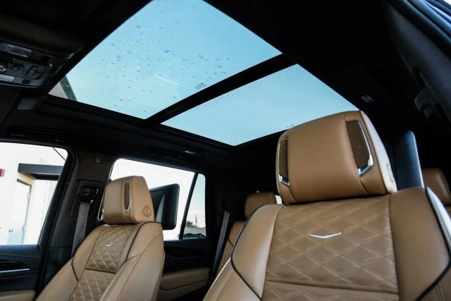 2021 Cadillac Escalade 5th Gen - Image 5 of 21