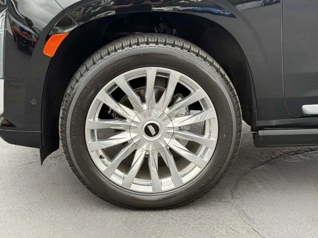 2021 Cadillac Escalade 5th Gen - Image 9 of 12