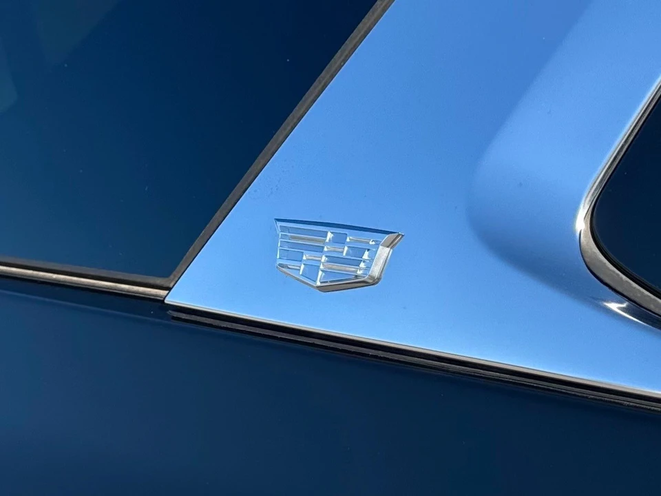 2021 Cadillac Escalade 5th Gen - Image 11 of 12