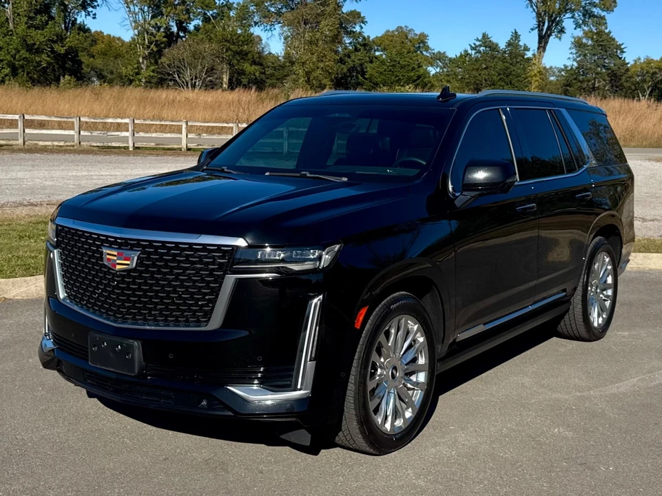 2021 Cadillac Escalade 5th Gen - Image 2 of 12