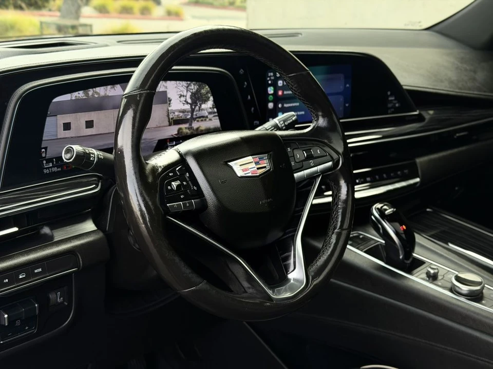 2021 Cadillac Escalade 5th Gen - Image 15 of 21