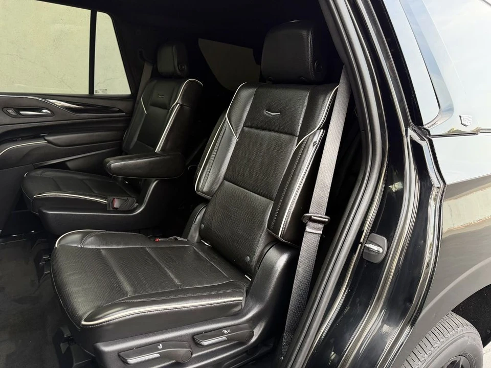 2021 Cadillac Escalade 5th Gen - Image 21 of 21