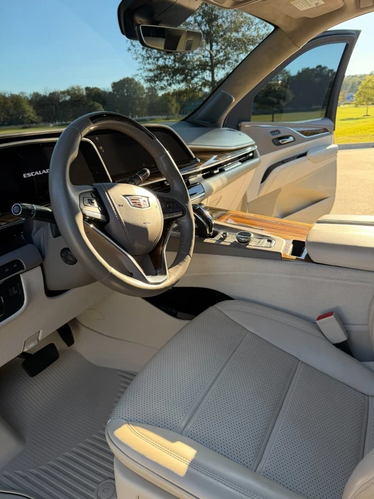 2021 Cadillac Escalade 5th Gen - Image 20 of 20