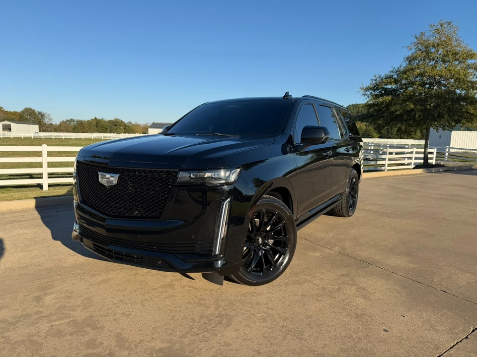 2021 Cadillac Escalade 5th Gen - Image 2 of 20