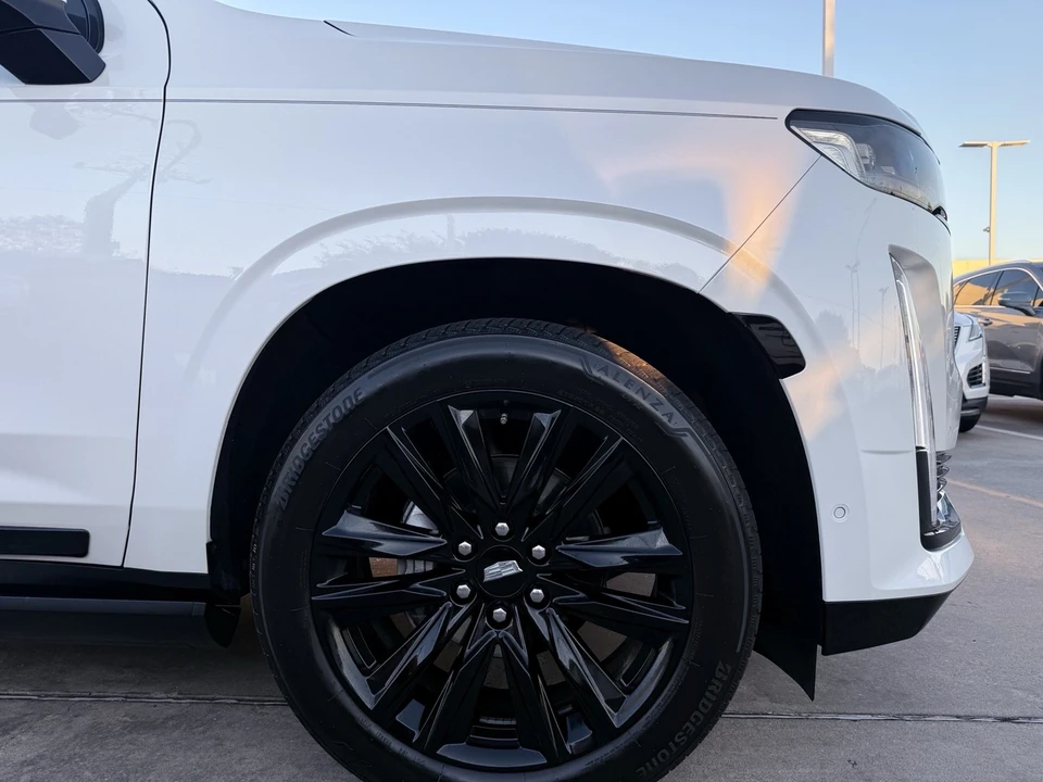 2021 Cadillac Escalade 5th Gen - Image 4 of 21